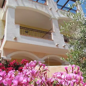 Olimpo Aparthotel